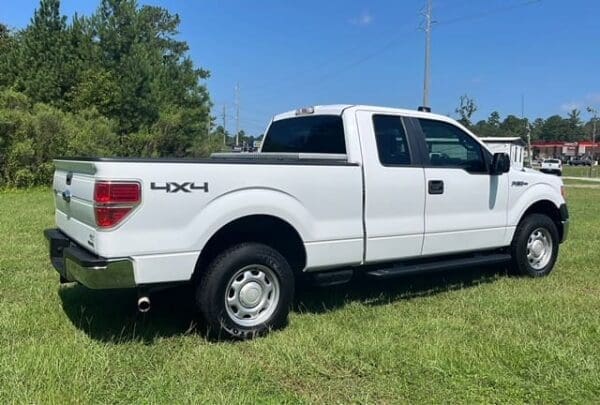 2014 Ford F-150 Extended Cab Short Bed 4WD Pickup Truck