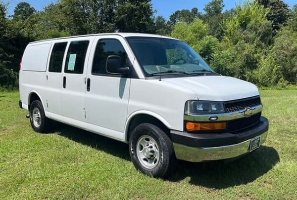 2016 Chevrolet 3500 Express Access Cargo Van