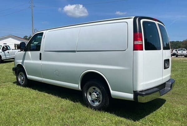 2016 Chevrolet 3500 Express Access Cargo Van