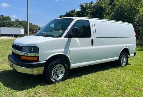 2016 Chevrolet 3500 Express Access Cargo Van