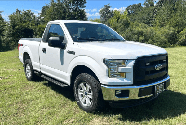 2016 Ford F-150 Regular Cab Short Bed 4WD Pickup Truck