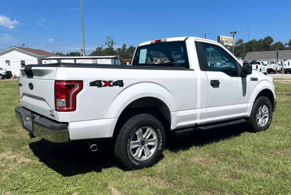2016 Ford F-150 Regular Cab Short Bed 4WD Pickup Truck