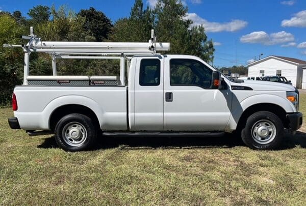 2015 Ford F-250 SD Extended Cab Short Bed 2WD