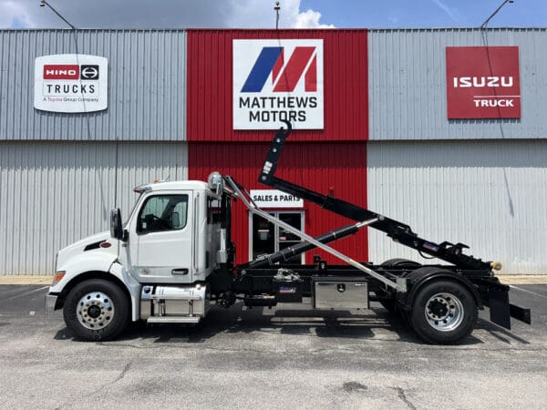 2024 Peterbilt 537 Stellar Slider 26 Hooklift Truck