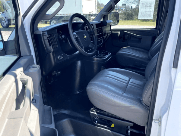 2016 Chevrolet Express 2500 RWD Cargo Van
