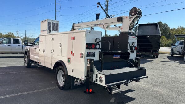 2023 Ford F-550 4X4 Super Cab Stellar TMax 1-11 Aluminum Mechanics Body with 7630 Telescopic Crane