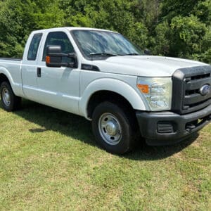 2016 Ford F-250 SRW 2WD SuperCab Pickup Truck