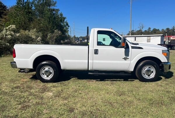 2915 Ford F-250 SD Regular Cab Long Bed 2WD Turbo Diesel Pickup Truck