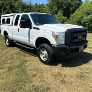 2015 Ford F-250 Super Duty 4WD SuperCab XL Pickup Truck