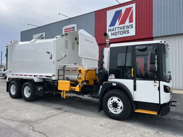 2024 Dennis Eagle ProView New Way 27YD RotoPac Refuse/Garbage Truck