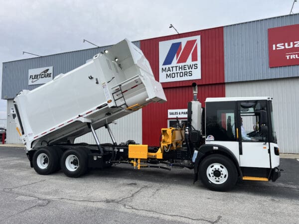 2024 Dennis Eagle ProView New Way 27YD RotoPac Refuse/Garbage Truck