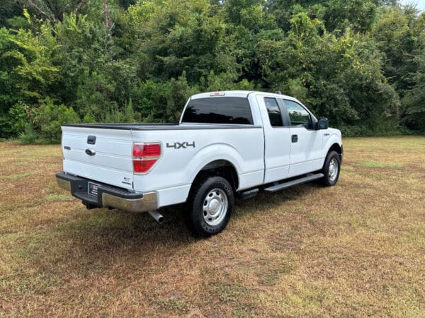 2014 Ford F-150 4WD SuperCab XL Pickup Truck