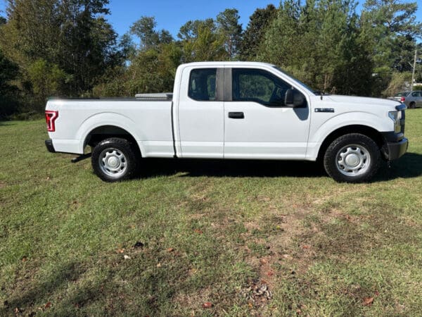 2016 Ford F-150 2WD SuperCab XL Pickup Truck