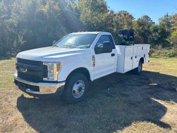 2019 Ford F-350 Super Duty 2WD Regular Cab Service / Utility Truck