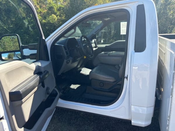 2019 Ford F-350 Super Duty 2WD Regular Cab Service / Utility Truck