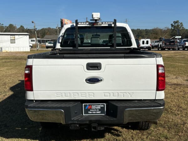 2015 Ford F-350 Super Duty SRW 4WD Crew Cab Pickup Truck