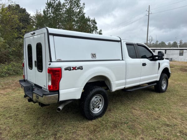 2018 Ford F-250 Super Duty SRW 4WD XL SuperCab Pickup Truck