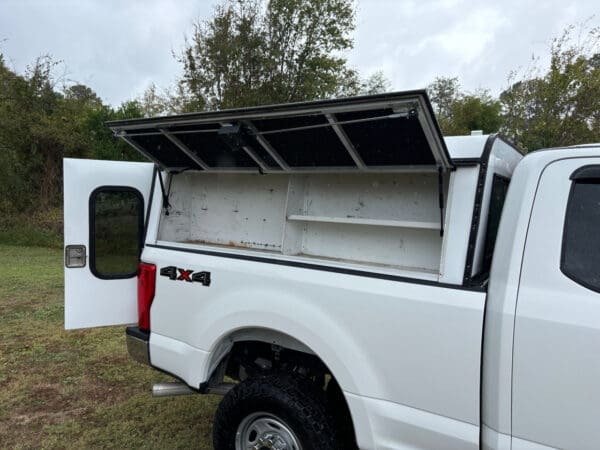 2018 Ford F-250 Super Duty SRW 4WD XL SuperCab Pickup Truck