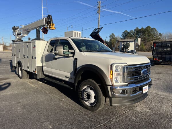 2024 Ford F-550 4X4 Super Cab Stellar TMax 1-11 Aluminum Mechanics Body with 7630 Telescopic Crane