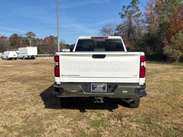 2022 Chevrolet SIlverady 2500HD 4WD Crew Cab LT Pickup Truck