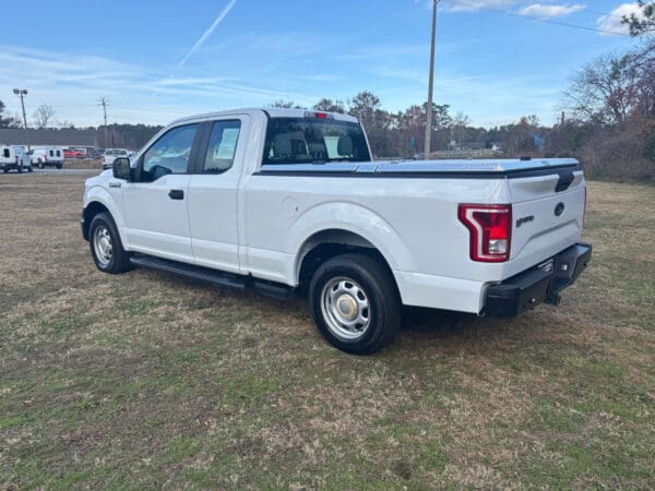 2017 Ford F-150 XL 2WD SuperCab Pickup Truck