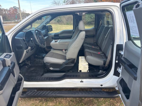 2017 Ford F-150 XL 2WD SuperCab Pickup Truck