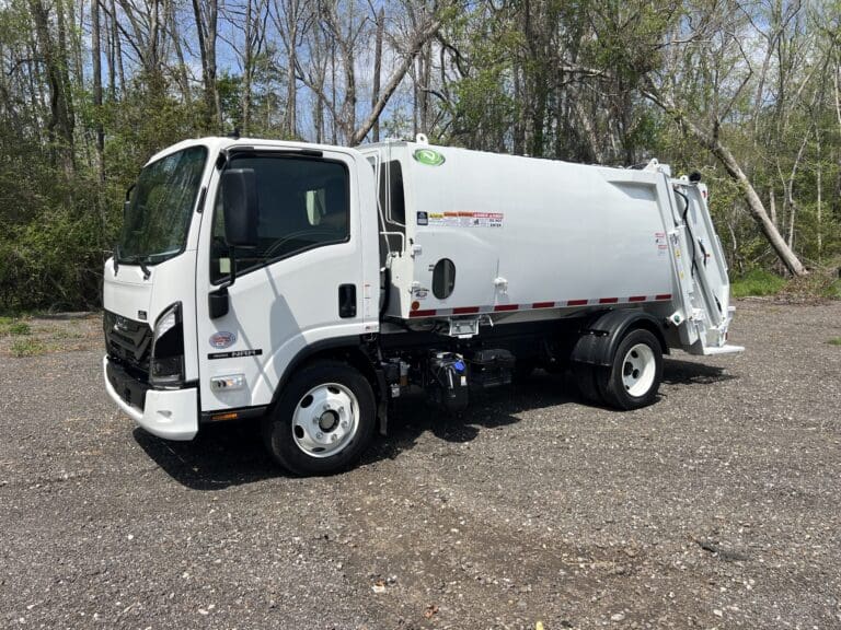 2025 isuzu NRR N2978