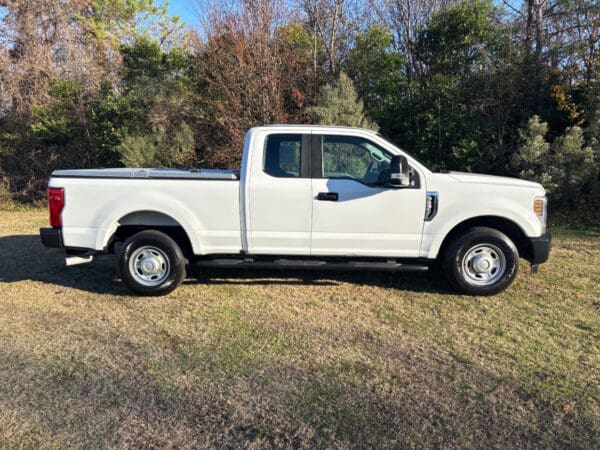 2018 Ford F-250 Super Duty SRW XL 2WD SuperCab Pickup Truck