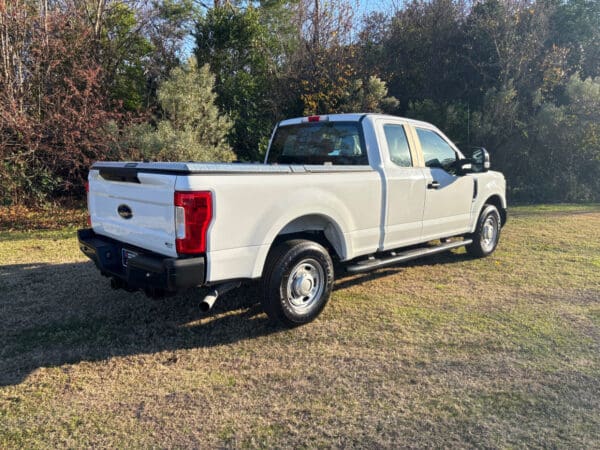 2018 Ford F-250 Super Duty SRW XL 2WD SuperCab Pickup Truck