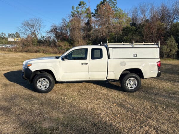 2019 Toyota Tacoma 2WD SR Access Cab Pickup Truck / Work Truck