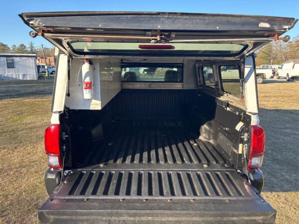 2019 Toyota Tacoma 2WD SR Access Cab Pickup Truck / Work Truck