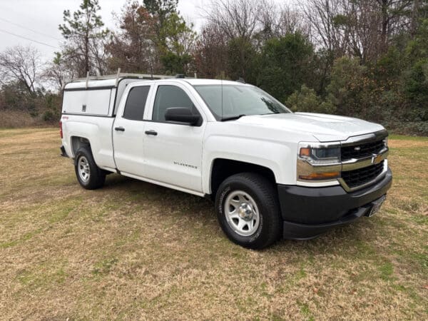 2017 Chevrolet Silverado 1500 4WD Double Cab Pickup / Work Truck