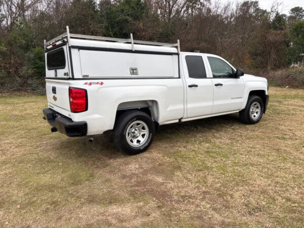 2017 Chevrolet Silverado 1500 4WD Double Cab Pickup / Work Truck