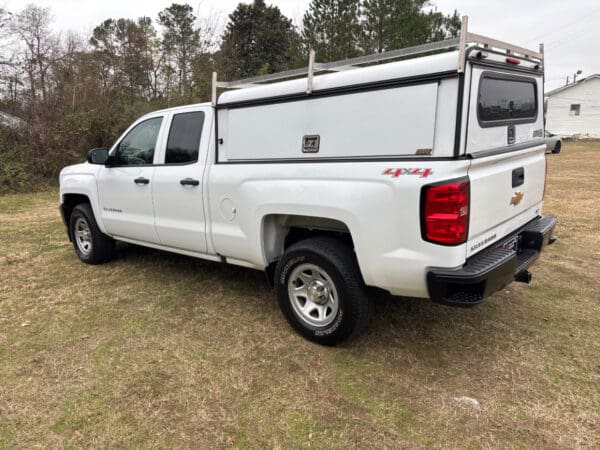 2017 Chevrolet Silverado 1500 4WD Double Cab Pickup / Work Truck