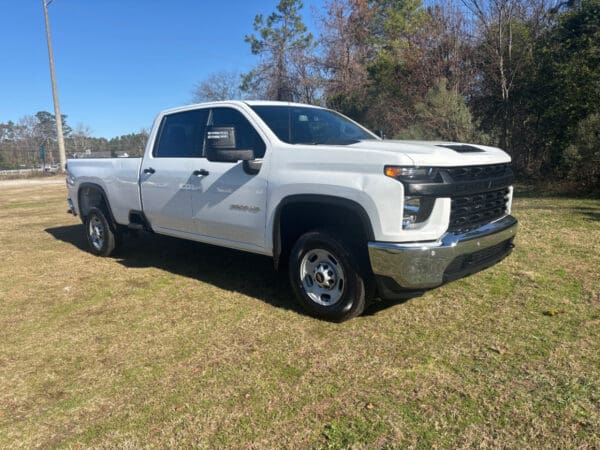 2022 Chevrolet Silverado 2500HD 2WD Crew Cab Pickup Truck