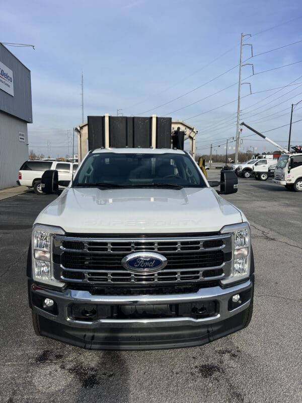 2024 Ford F-600 4X2 with Crescent Tank Model 1100 Portable Restroom Truck