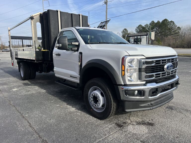 2024 Ford F-600 4X2 with Crescent Tank Model 1100 Portable Restroom Truck