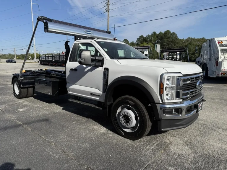 n3075-ford-f600-with-stellar-nxt18l-hooklift-11